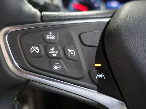 Used 2024 Chevrolet Equinox LT w/ LPO, Floor Liner Package FWD image 12