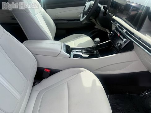 Used 2025 Hyundai Tucson SEL image 31