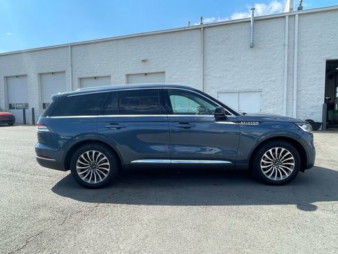 Used 2020 Lincoln Aviator Reserve image 9