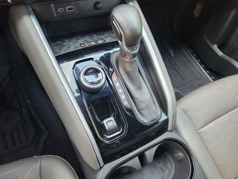 Used 2023 Chevrolet Colorado ZR2 w/ ZR2 Convenience Package III image 22