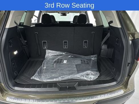 Used 2025 Subaru Ascent Premium image 19
