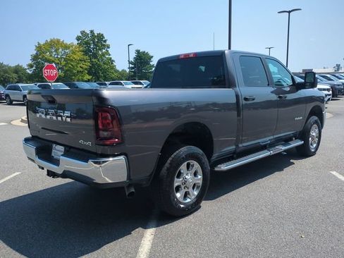Used 2026 RAM 2500 Big Horn AWD/4WD image 4