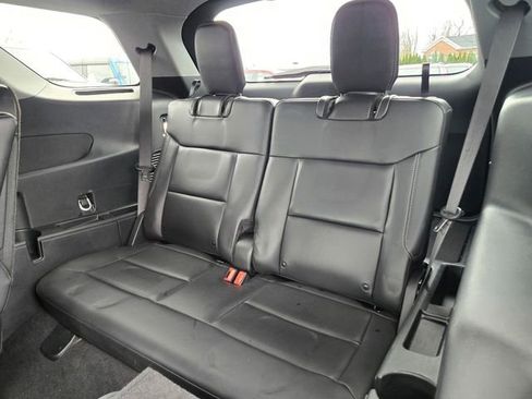 Used 2023 Ford Explorer XLT w/ Equipment Group 202A AWD/4WD image 30