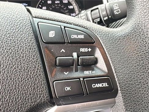 Used 2019 Hyundai Tucson Sport image 20