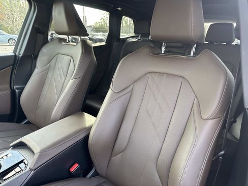 Used 2025 BMW X3 xDrive30i w/ Convenience Package image 19