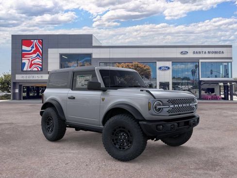 New 2026 Ford Bronco Badlands AWD/4WD image 7