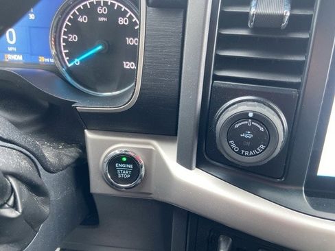 Certified 2022 Ford F150 XLT w/ Equipment Group 302A High image 20