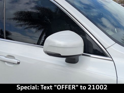 Used 2019 Volvo XC90 T5 Momentum w/ Protection Package Premier image 11