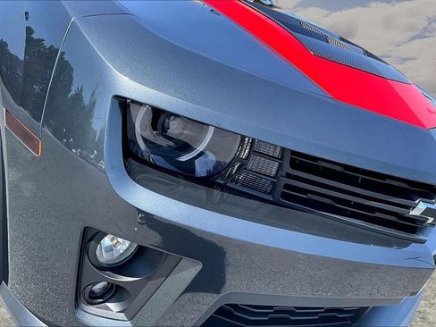 Used 2013 Chevrolet Camaro ZL1 RWD image 32