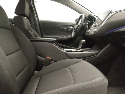 Used 2018 Chevrolet Malibu LT FWD image 21