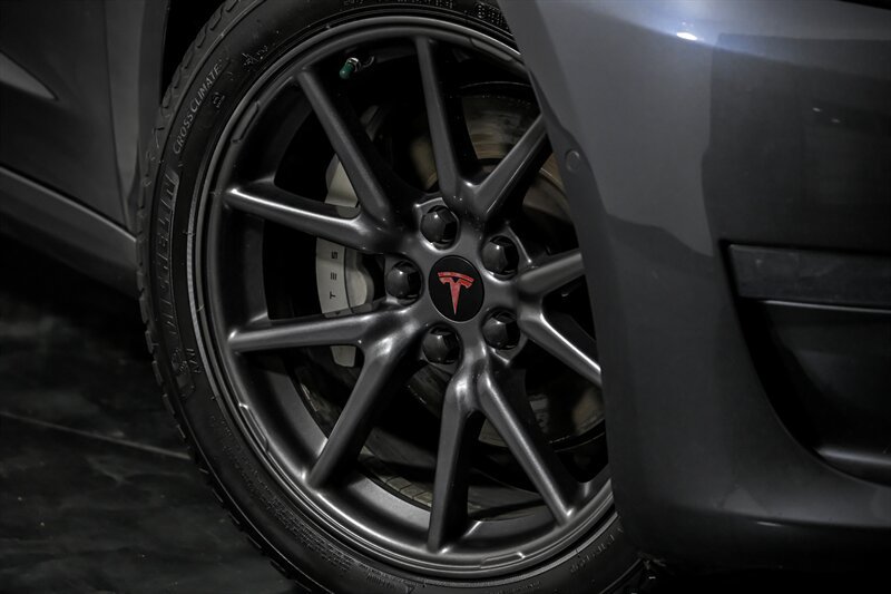 Used 2019 Tesla Model 3 Long Range AWD/4WD image 3