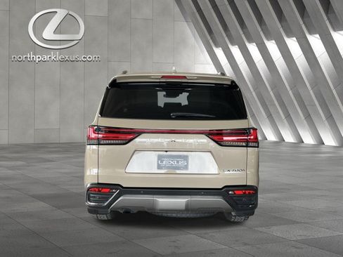 Certified 2025 Lexus LX 700h Overtrail AWD/4WD image 28