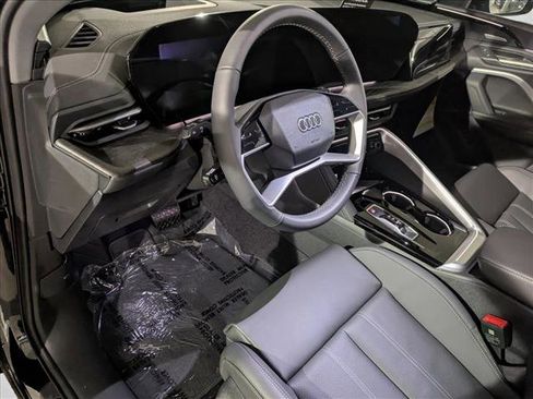 New 2025 Audi Q5 Premium Plus image 3