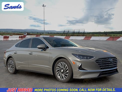 Used 2021 Hyundai Sonata Limited FWD image 1