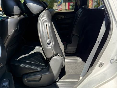 Used 2014 INFINITI QX60 Luxe w/ Premium Package AWD/4WD image 13