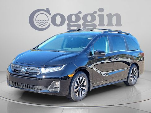 Certified 2026 Honda Odyssey EX-L image 1