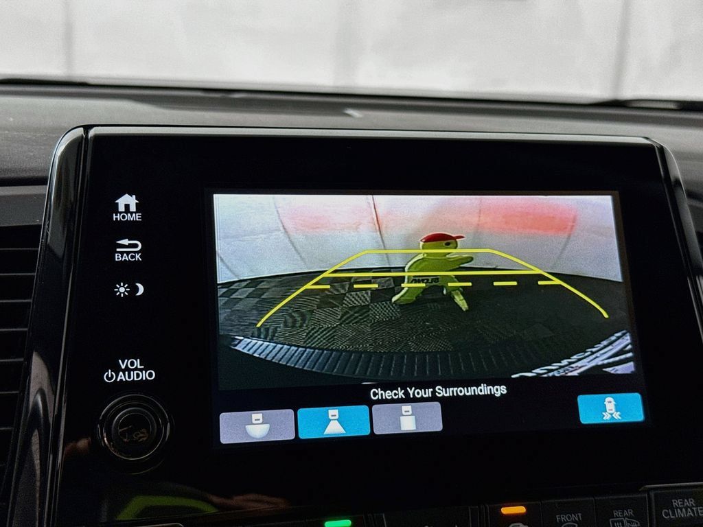 Used 2019 Honda Odyssey EX image 5