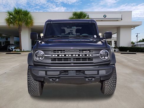 Used 2023 Ford Bronco 2-Door w/ Sasquatch Package image 2