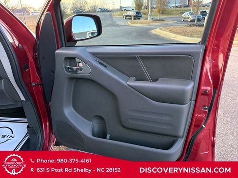 Certified 2021 Nissan Frontier PRO-4X w/ Pro-4x Utility Package image 35