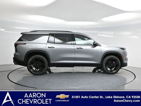 New 2026 Chevrolet Traverse LT w/ Driver Confidence Package image 35