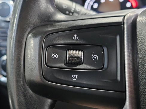 Used 2023 GMC Sierra 2500 SLE image 33