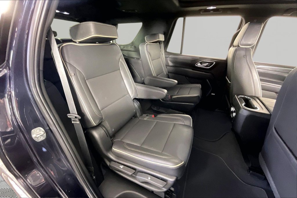 Used 2023 GMC Yukon SLT w/ SLT Premium Package RWD image 22