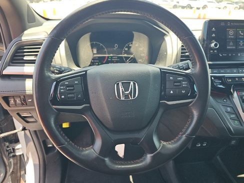 Used 2025 Honda Odyssey Sport-L image 16