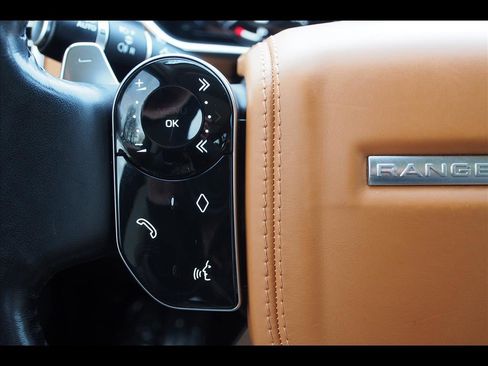 Used 2018 Land Rover Range Rover Autobiography image 34