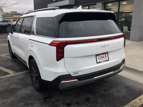 New 2026 Kia Carnival SX image 4