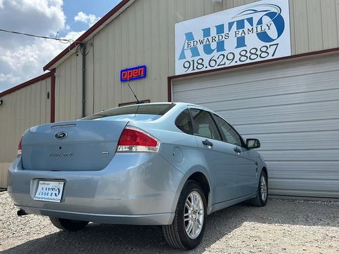 Used 2008 Ford Focus SE image 22