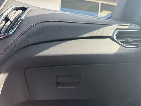 Used 2024 Chevrolet Equinox RS w/ LPO, Floor Liner Package image 30