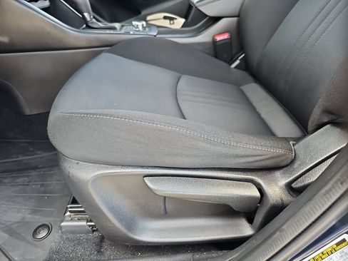 Used 2019 MAZDA CX-3 Sport w/ Sport I-ACTIVSENSE Package FWD image 17
