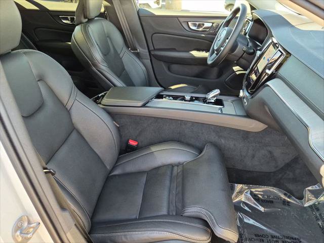 Certified 2025 Volvo V60 B5 Cross Country Ultra AWD/4WD image 27