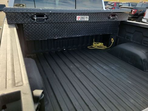 Used 2024 GMC Sierra 1500 SLT w/ SLT Premium Plus Package image 25