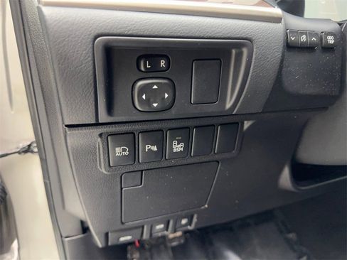 Used 2018 Lexus ES 350 w/ Premier Package image 55