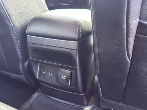Used 2022 Ford Ranger Lariat w/ Tremor Off-Road Package AWD/4WD image 27