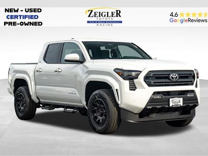 New 2025 Toyota Tacoma SR5