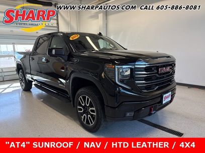 Used 2022 GMC Sierra 1500 AT4 w/ Technology Package