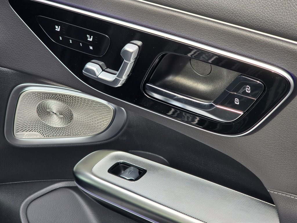 New 2027 Mercedes-Benz CLE 300 4MATIC Coupe image 22