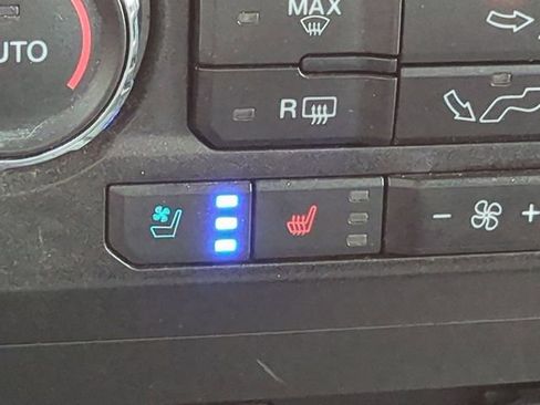 Used 2019 Ford F150 XL w/ Equipment Group 101A Mid RWD image 22