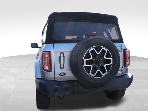 Used 2024 Ford Bronco Outer Banks image 6