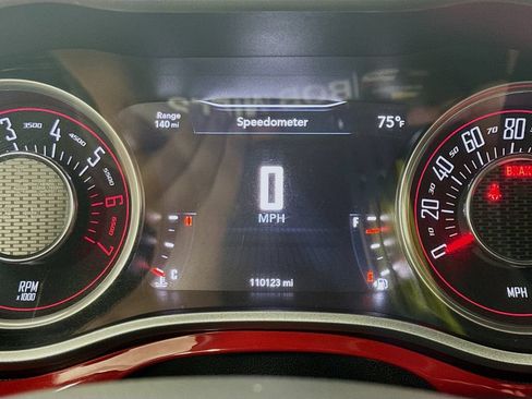 Used 2015 Dodge Challenger R/T Plus RWD image 13
