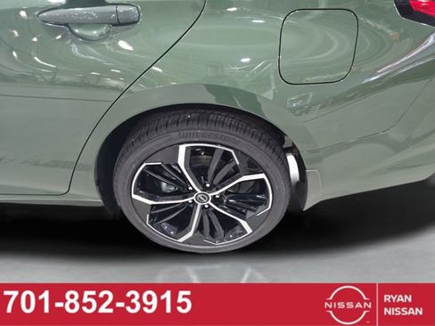 New 2026 Nissan Altima 2.5 SR w/ SR Premium Package AWD/4WD image 22