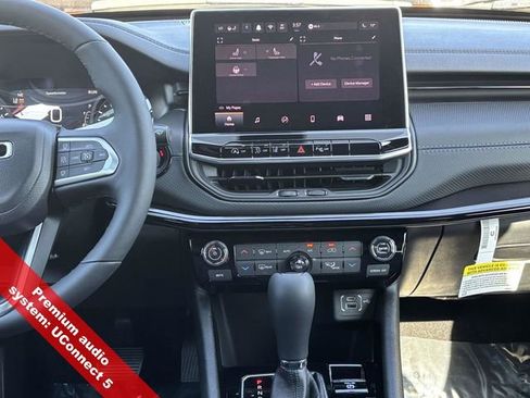 New 2026 Jeep Compass Limited image 8