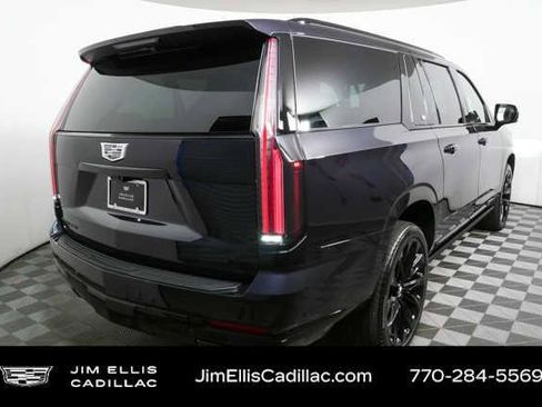 Certified 2026 Cadillac Escalade ESV Platinum Sport AWD/4WD image 3