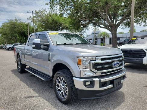 Used 2020 Ford F250 Lariat w/ Lariat Value Package AWD/4WD image 2