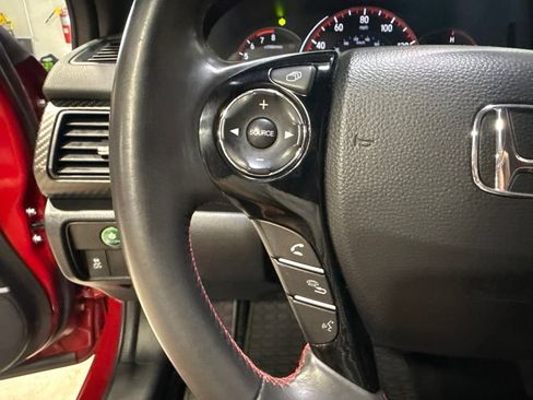 Used 2017 Honda Accord Sport Special Edition image 12