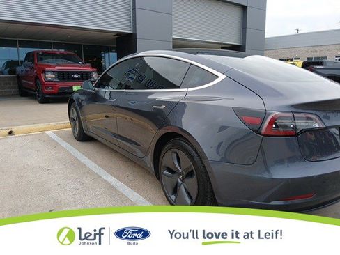 Used 2019 Tesla Model 3 Standard Range Plus image 7