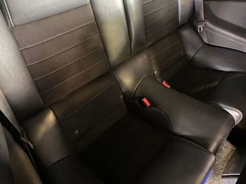 Used 2014 Ford Mustang GT Premium w/ Equipment Group 402A image 17