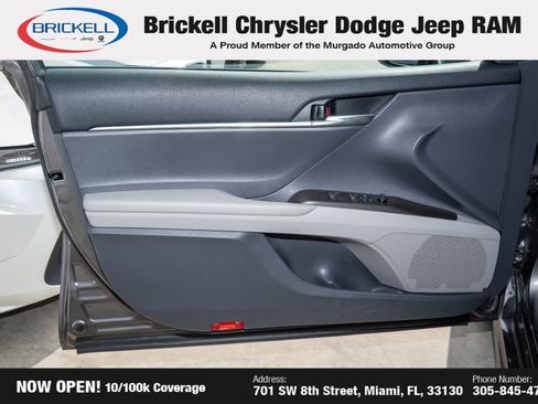 Used 2021 Toyota Camry SE image 10